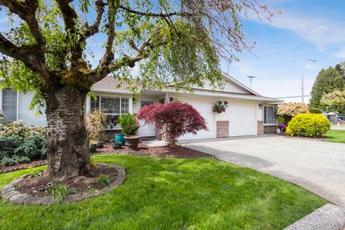 19-18960 Advent Rd, Pitt Meadows, BC, V3Y2G4 | Card Image