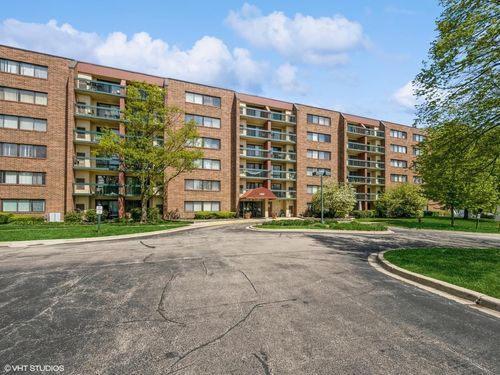 409-1800 Huntington Blvd, Hoffman Estates, IL, 60169-6742 | Card Image
