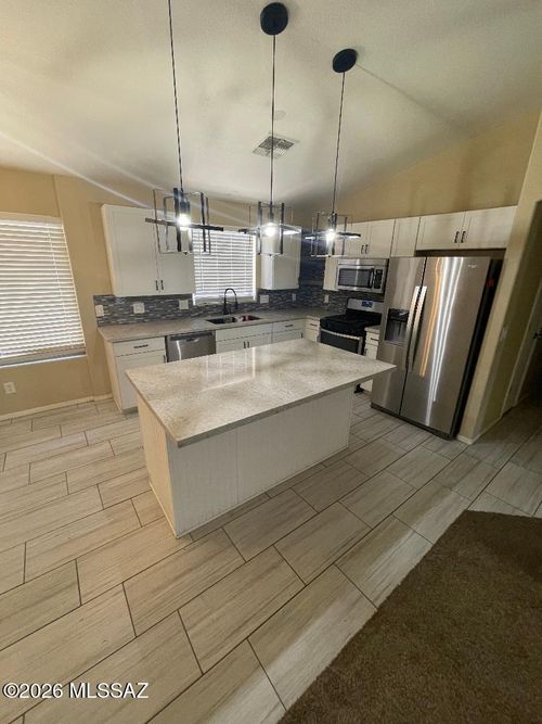 4227 E Agave Desert Trail, Tucson, AZ, 85706 | Card Image