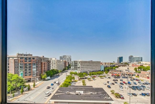 APT-709 - 343 W Old Town Ct, Condo with 2 bedrooms, 2 bathrooms and 1 parking in CHICAGO IL | Image 33