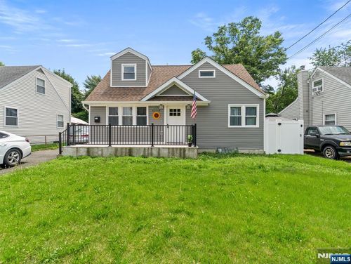 19 Wolf Dr, Hamilton, NJ, 08610-1117 | Card Image