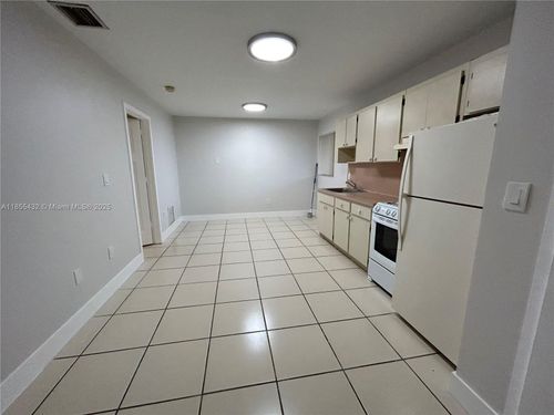103-25 W 4th St, Hialeah, FL, 33010 | Card Image