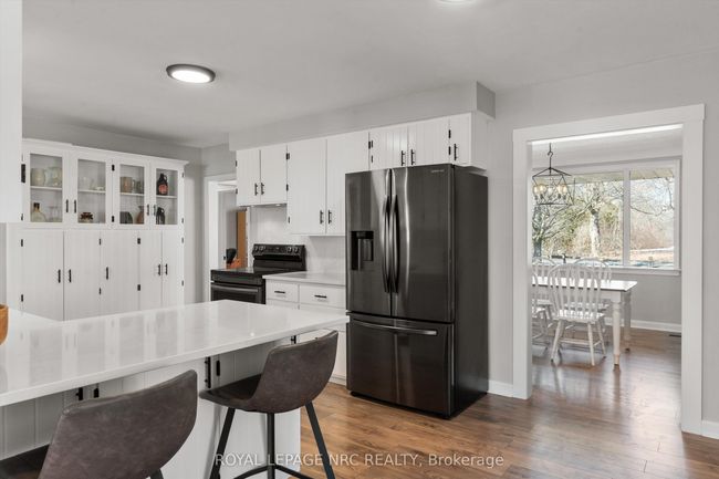 322 Foss Rd, House other with 3 bedrooms, 1 bathrooms and 4 parking in Fenwick ON | Image 8