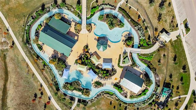 Drone / aerial view of a pool | Image 35