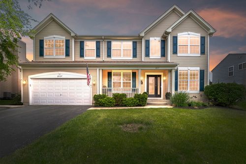 2637 W Autumn Dr, Round Lake, IL, 60073-5260 | Card Image