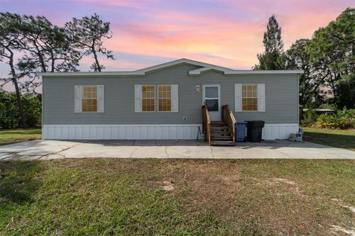 1805 4th St Sw, RUSKIN, FL, 33570-5656 | Card Image
