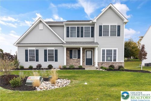 2-718 Route 314, Swiftwater, PA, 18370-7741 | Card Image