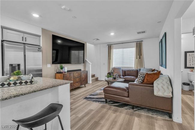 UNIT-3 - 2827 Blue Mosaic Ln, Townhouse with 3 bedrooms, 3 bathrooms and null parking in Las Vegas NV | Image 14