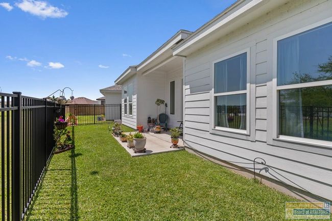105 Bethpage Dr, House other with 2 bedrooms, 2 bathrooms and 2 parking in Laguna Vista TX | Image 19