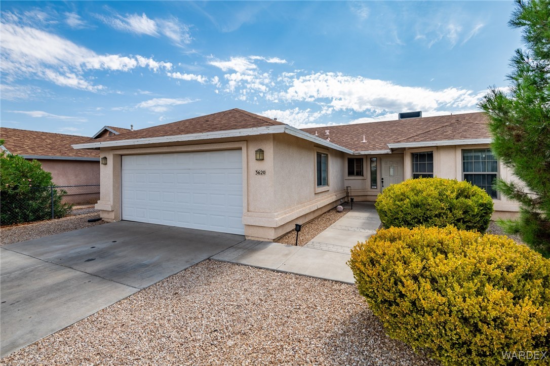 Moore St, Kingman, AZ 86409