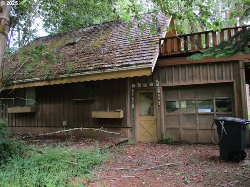 71250 Northshore Dr, Birkenfeld, OR, 97016-7281 | Card Image