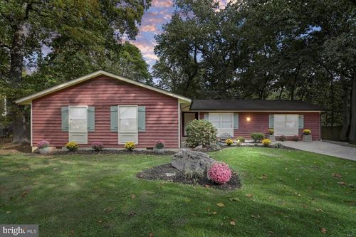 402 Tanbridge Dr, MARTINSBURG, WV, 25401-4695 | Card Image