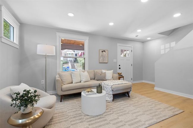 1610 Duffield St, House other with 3 bedrooms, 2 bathrooms and 2 parking in Pittsburgh PA | Image 9