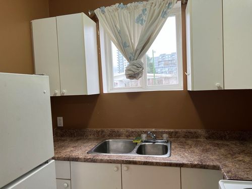 5630 Oben St, Vancouver, BC, V5R4P3 | Card Image