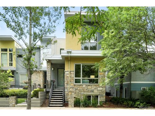 912 Confidence Dr, Longmont, CO, 80504-8526 | Card Image