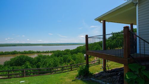 270 Rockport Lndg, Holladay, TN, 38341-2501 | Card Image