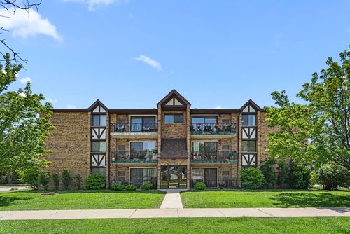 3b-17510 71st Ct, Tinley Park, IL, 60477-3390 | Card Image