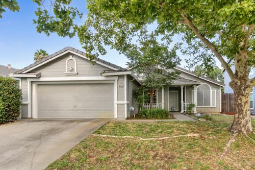 8373 Foppiano Way, Sacramento, CA, 95829 | Card Image