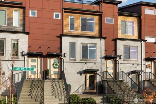 960 6th Walk Ne, Issaquah, WA, 98029-5459 | Card Image