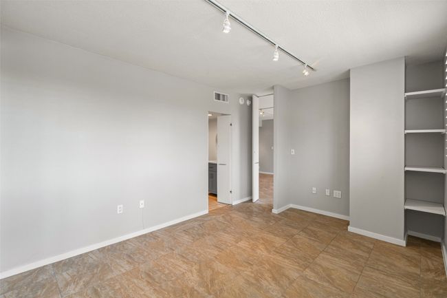 APT-5K - 3701 Turtle Creek Blvd, Condo with 1 bedrooms, 1 bathrooms and null parking in Dallas TX | Image 12