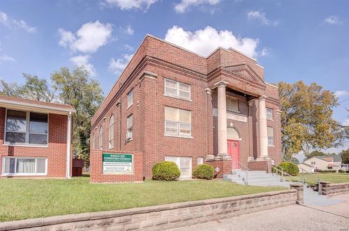 1639 3rd St, Madison, IL, 62060-1411 | Card Image