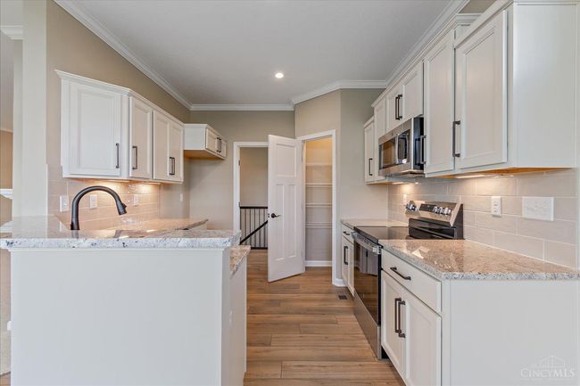 451 Valhalla Court, Condo with 3 bedrooms, 3 bathrooms and null parking in Turtle Creek Twp OH | Image 9