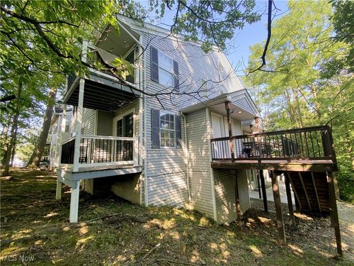 2206 Stoney Run Trl, Broadview Heights, OH, 44147-2557 | Card Image