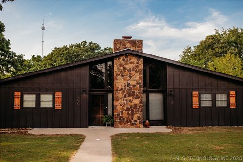 206 Tanglewood Ct, Lone Grove, OK, 73443-6412 | Card Image