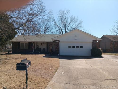 1453 E Paradise Park Street, Claremore, OK, 74017 | Card Image