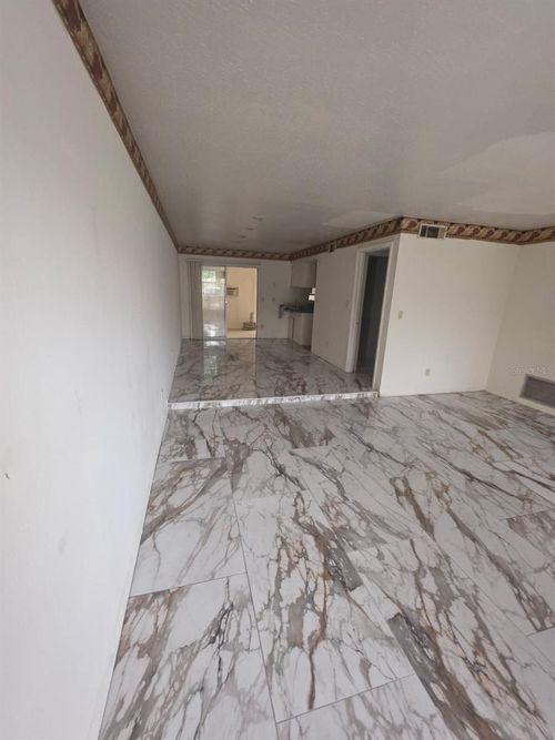 6114 Tuscony Cir, Jacksonville, FL, 32277-2052 | Card Image