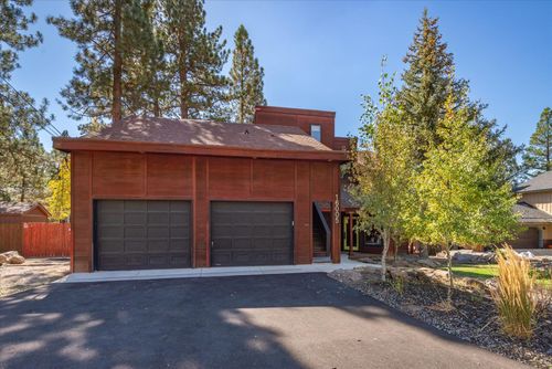 16005 Canterbury Lane, Truckee, CA, 96161-0000 | Card Image