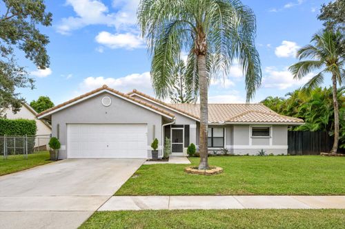 10561 Paso Fino Dr, Wellington, FL, 33449-8009 | Card Image
