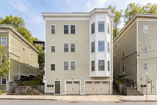 apt-1-115 Fisher Ave, Boston, MA, 02120-3522 | Card Image