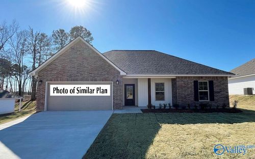 118 Parvin Way Dr, Hazel Green, AL, 35750-6602 | Card Image