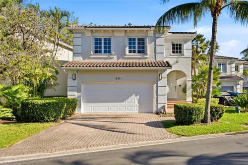 3135 Ne 211th St, Aventura, FL, 33180-3900 | Card Image