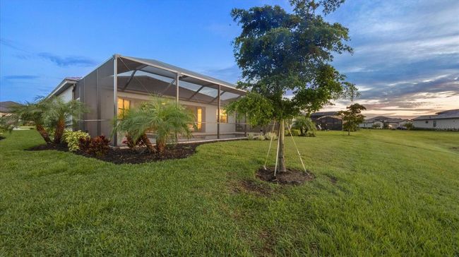 15344 Serene Shores Loop, House other with 4 bedrooms, 2 bathrooms and null parking in Bradenton FL | Image 27
