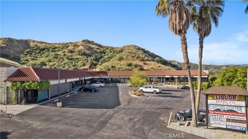 28200 Bouquet Canyon Rd, Saugus, CA, 91350-1400 | Card Image