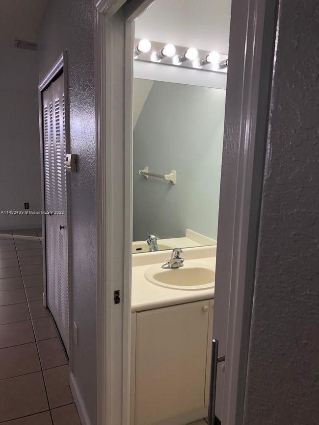 APT-1 - 8111 W 36 Th Ave, Townhouse with 2 bedrooms, 3 bathrooms and null parking in Hialeah FL | Image 25