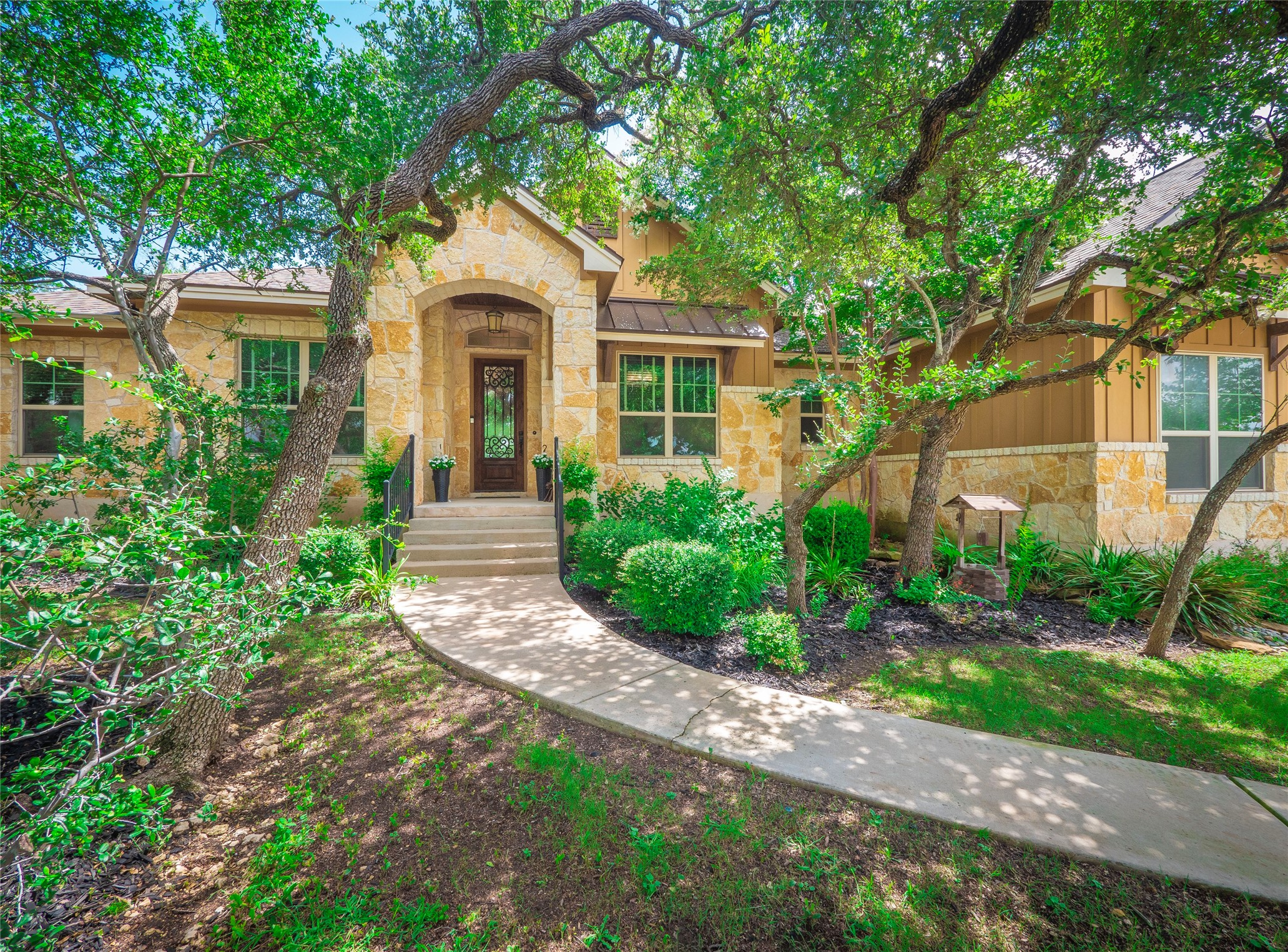 Prairie Wolf Ct, Dripping Springs, TX 78620