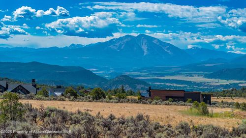 60 Grosebeak Pl, Glenwood Springs, CO, 81601-7710 | Card Image