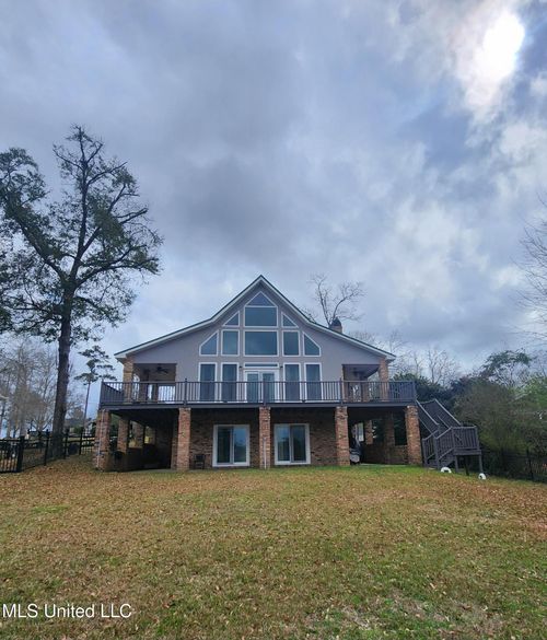 1304 E Lakeshore Drive, Carriere, MS, 39426 | Card Image