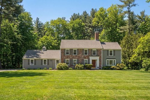 30 Surrey Ln, Topsfield, MA, 01983-1319 | Card Image