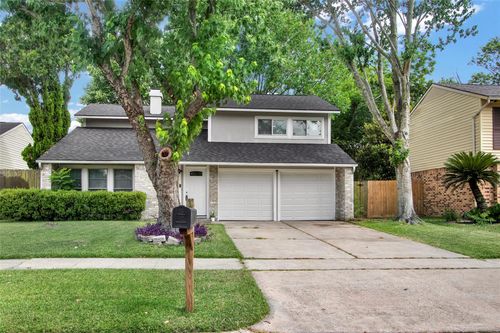 414 Redway Ln, Webster, TX, 77598-2503 | Card Image