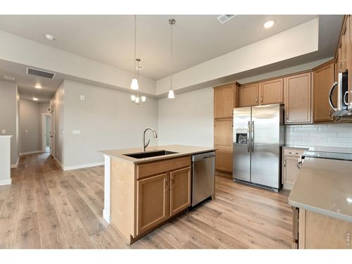 201-4160 S Park Dr, Loveland, CO, 80538-9342 | Card Image