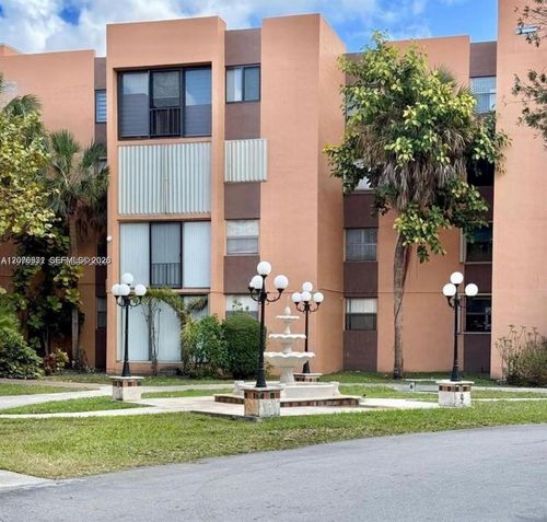 309-9400 W Flagler St, Miami, FL, 33174-2076 | Card Image
