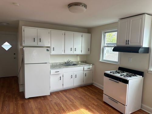 3-182 Sheridan St, Bridgeport, CT, 06610-2758 | Card Image