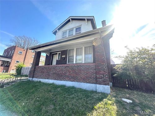 3718 S Spring Avenue, St Louis, MO, 63116 | Card Image