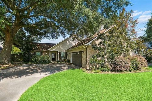 1842 W Carriage House Dr, Baton Rouge, LA, 70815-5539 | Card Image