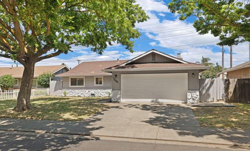 1208 Guiseppe Lane, Modesto, CA, 95355 | Card Image