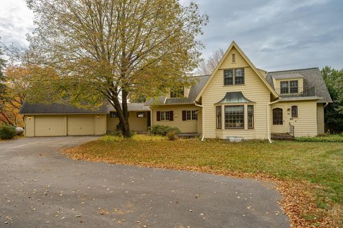 8601 County Road 3 Nw, Oronoco, MN, 55960-2266 | Card Image